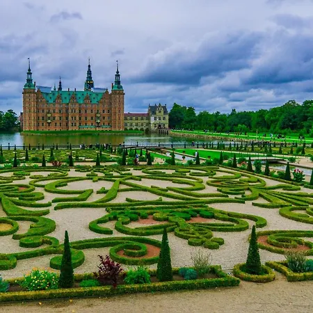 Perfect In Superb Location By Stroget, The Metro & Attractions Apartment Copenhagen
