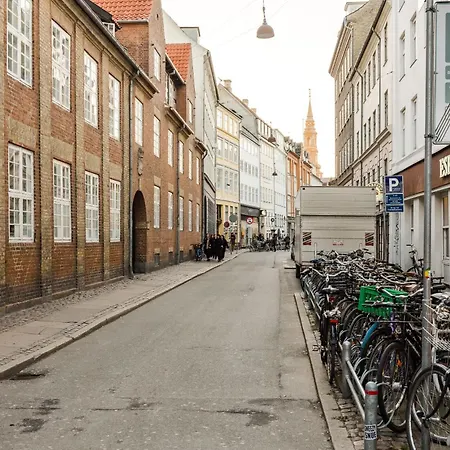 Perfect In Superb Location By Stroget, The Metro & Attractions Apartment Copenhagen