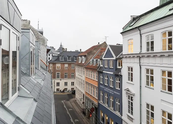 Perfect In Superb Location By Stroget, The Metro & Attractions